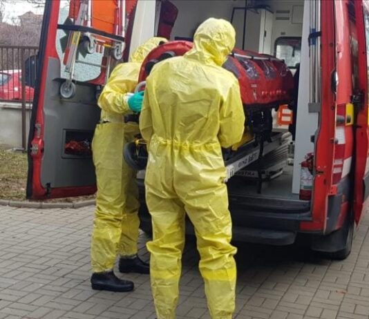 42 de olteni confirmați cu SARS-CoV 2. Alți 4 caracaleni, infectați cu coronavírus.