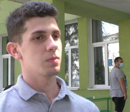 VLAD – ZECELE CE L-A DUS LA CAMBRIDGE