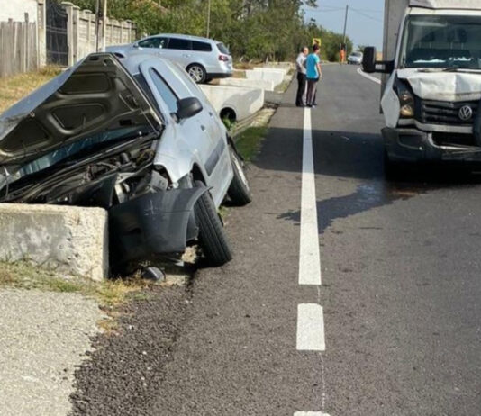 ACCIDENT LA NEGRENI! AUTOTURISM PROIECTAT ÎNTR UN CAP DE POD