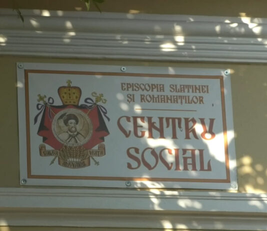 SUNT MEREU ALĂTURI DE SEMENII LOR