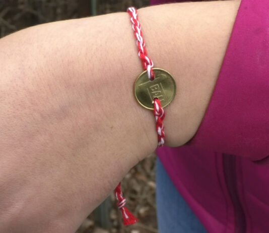 LEGENDA MĂRȚIȘORULUI