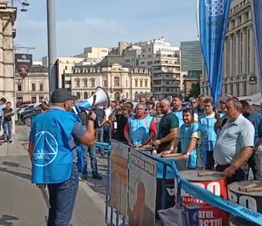 DISPERARE ÎN METALURGIE – ȘOMAJ ȘI TEAMĂ