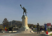 LA MULŢI ANI, MILITARI ROMÂNI!