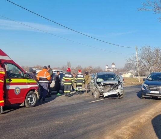 TREI AUTOTURISME IMPLICATE ÎNTR-UN ACCIDENT ÎN OSICA