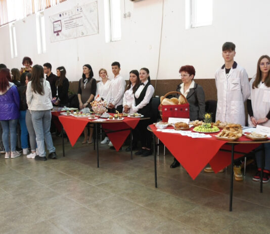 Ziua Meseriilor a deschis porțile Liceului Tehnologic “Petre S. Aurelian”