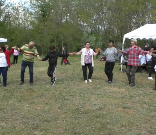 1 MAI LA IARBĂ VERDE