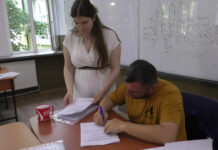 VOLUNTARI ÎN TIMPUL GREVEI