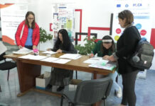 A ÎNCEPUT CURSA PENTRU CATEDRĂ