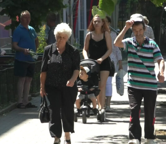 Cum ne protejăm de caniculă. Sfaturi pentru a supraviețui temperaturilor ridicate