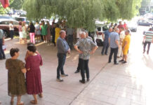 FINANȚIȘTII OLTENI PROTESTEAZĂ, DIN NOU