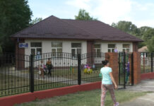 ELEVII ŞI PROFESORII AU FOST LA ŞCOALĂ ŞI ÎN VACANŢĂ