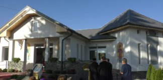 PREASFINŢITUL SEBASTIAN, SLUJBĂ EMOŢIONANTĂ DE SFÂNTA PARASCHEVA