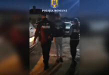REŢINUT DE POLIŢIŞTI DUPĂ CE ŞI-A AGRESAT BUNICA