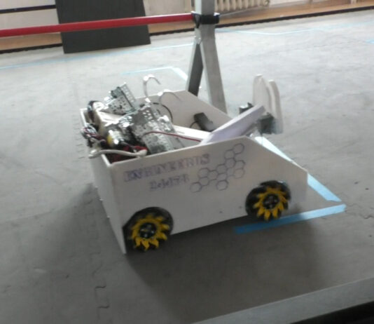 ROBOTUL DE LA CNRG PREGĂTIT PENTRU CONCURS