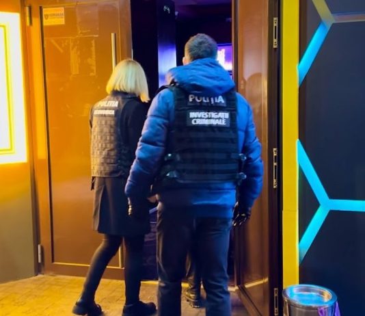 REȚINUTĂ PENTRU ÎNȘELĂCIUNE ÎN FORMĂ CONTINUATĂ