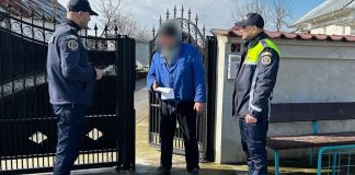 ZECI DE VERIFICĂRI LA DEȚINĂTORII DE CÂINI PERICULOȘI SAU AGRESIVI