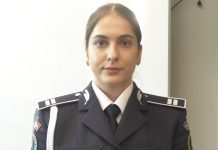 TÂNĂRĂ POLIȚISTĂ DIN OLT, A PRIMIT DISTINCȚIA ONORIFICĂ, DE ZIUA MAI