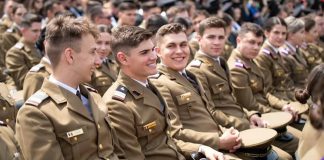 Drumul spre o carieră militară