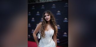 Sara Anastasia își lansează noua colecție de rochii de seară