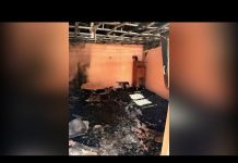 O familie cu două fetițe, au rămas fără casă