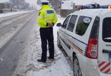 CIRCULAȚI CU GRIJĂ! DRUMURILE DE IARNĂ CER ATENȚIE SPORITĂ