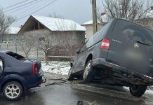 EVENIMENT RUTIER SOLDAT CU UN DECES ȘI 4 RĂNIȚI