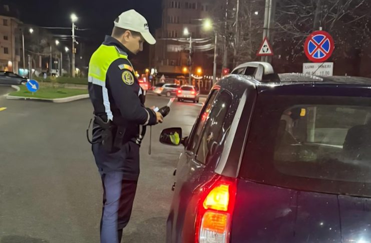 AMENZI DE PESTE 140 000 LEI APLICATE DE POLIȚIȘTI ÎN MINIVACANȚA DE PAȘTE