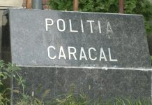 TÂNĂR DIN CARACAL, BĂTUT ÎN FAȚA UNEI SOCIETĂȚI COMERCIALE