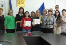 DOUĂ ELEVE PREMIATE DE ISJ OLT, PENTRU NOTA 10 LA BAC