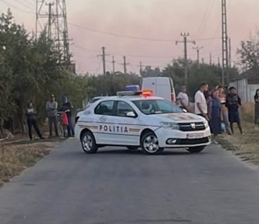BICICLIST MORT, DUPĂ CE A FOST LOVIT DE O MAȘINĂ LA STOENEȘTI