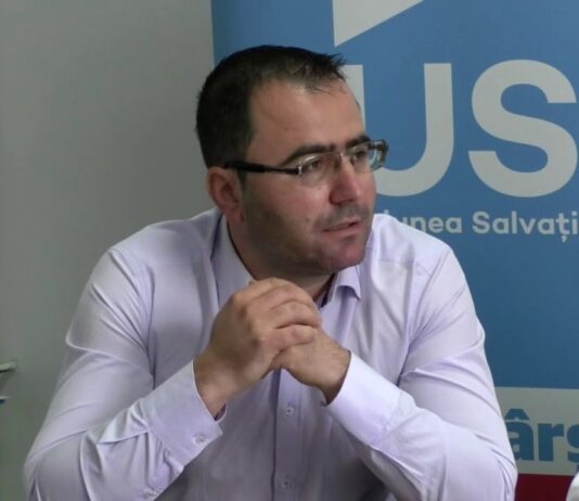 USR PLUS ÎN CAMPANIE ELECTORALĂ