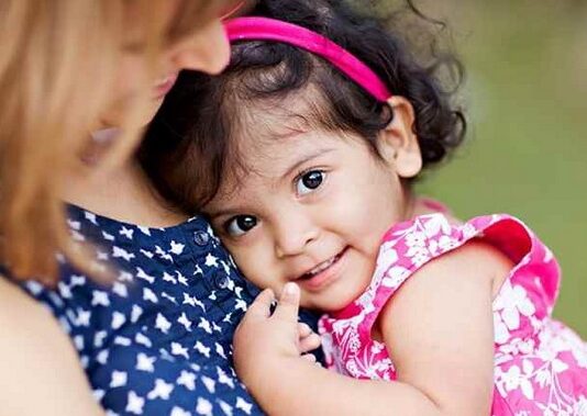 CRITERII GREU DE ÎNDEPLINIT PENTRU ASISTENȚII MATERNALI