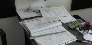 LA COADĂ PENTRU AVIZE MEDICALE