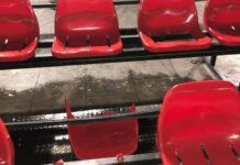 DACĂ CU VORBA BUNĂ NU SE POATE, POLIŢIŞTII TREC LA FAPTE!