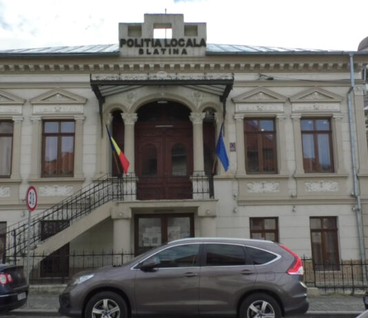 ȘEFUL POLIȚIEI LOCALE SLATINA, FĂRĂ PERMIS DUPĂ UN ACCIDENT NEDECLARAT