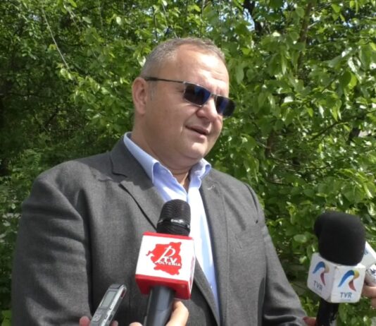 MARIUS IANCU :”România se luptă cu coronavirusul și deputatul Roman cu „baronii roșii”