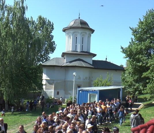 Mănăstirea Brâncoveni nu și-a deschis porțile, de Izvorul Tămăduirii