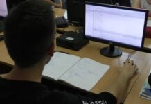 15 Mai aduce schimbări și pentru școala online