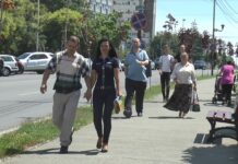 Urmează două weekenduri prelungite pentru români