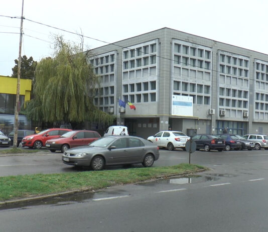 SUTE DE LOCURI DE MUNCĂ PENTRU MUNCITORI NECALIFICAŢI