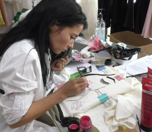 HAINE UNICAT BY MĂDĂLINA ȘI GRETY