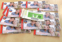 PESTE 4 400 DE SLĂTINENI CER TICHETE SOCIALE