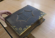 COMOARA DIN BIBLIOTECA JUDEȚEANĂ