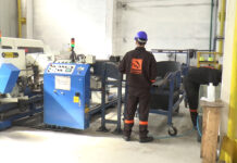 ANGAJAȚII TMK IES ÎN STRADĂ