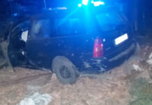 A INTRAT CU MAŞINA ÎNTR-O CASĂ DIN MIHĂEŞTI