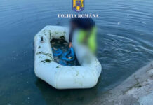 AMBARCAŢIUNE ŞI ZECI DE KILOGRAME DE PEŞTE, CONFISCATE DE POLIŢIŞTI