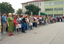 OLT: Peste 57.000 de elevi s-au întors în bănci