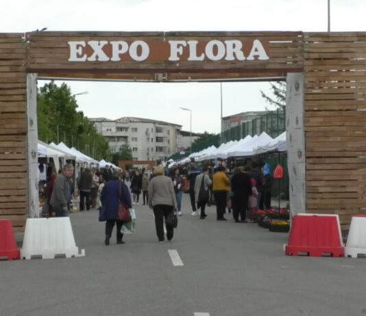 EXPLOZIE DE CULOARE LA EXPO FLORA