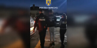 REŢINUT DE POLIŢIŞTI DUPĂ CE ŞI-A AGRESAT BUNICA