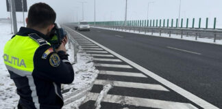 POLIŢIŞTII ÎN ACŢIUNE PE DEx12